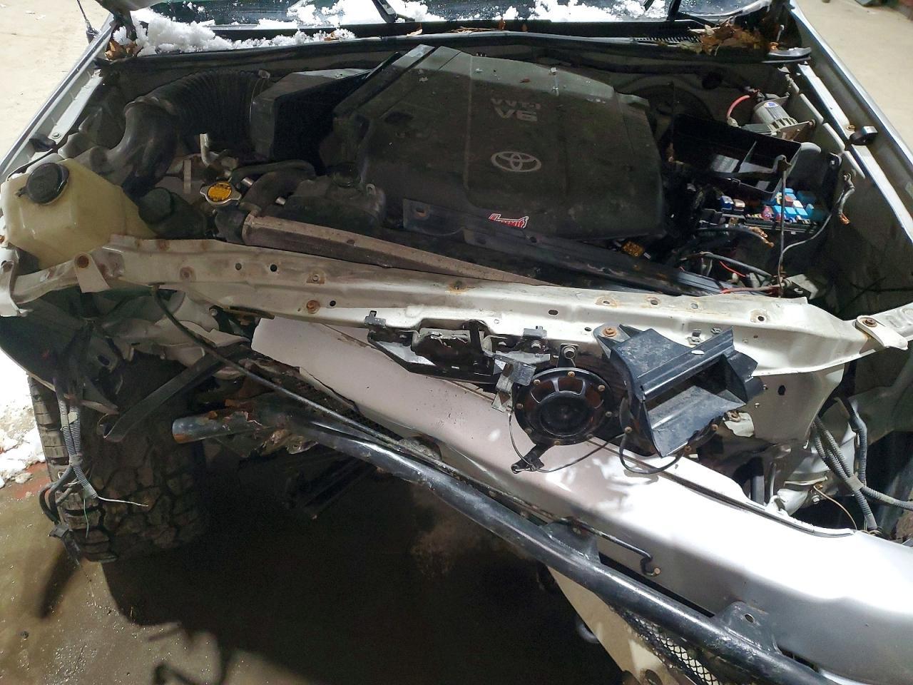 2005 Toyota Tacoma V6