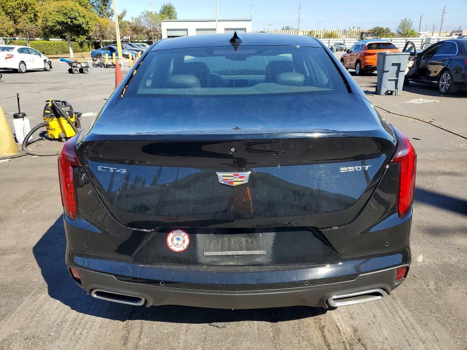 2023 Cadillac CT4 Luxury