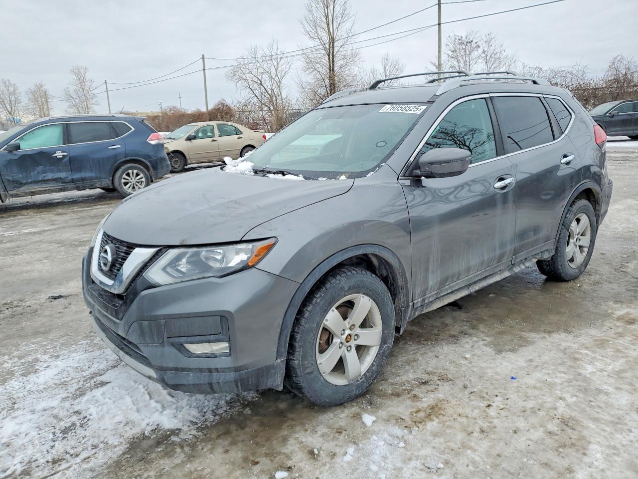 2017 Niss Rogue sv