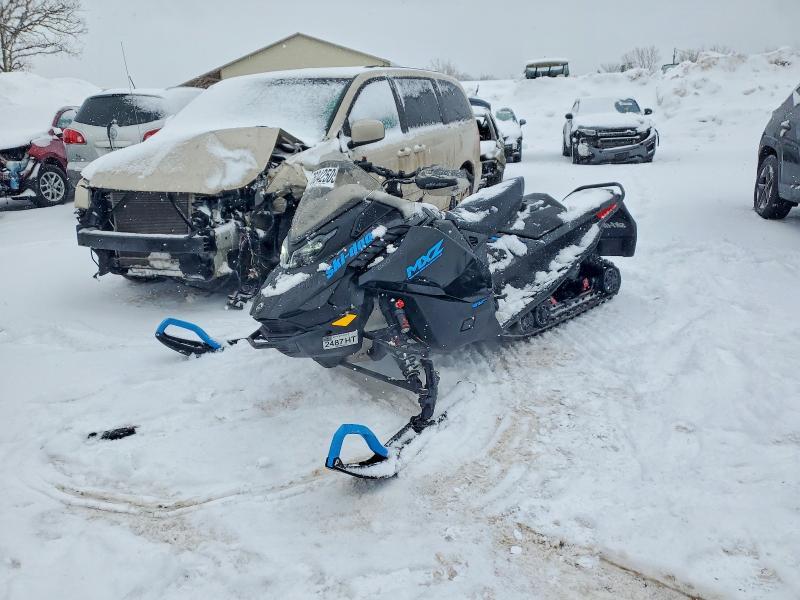 2023 Skidoo 850