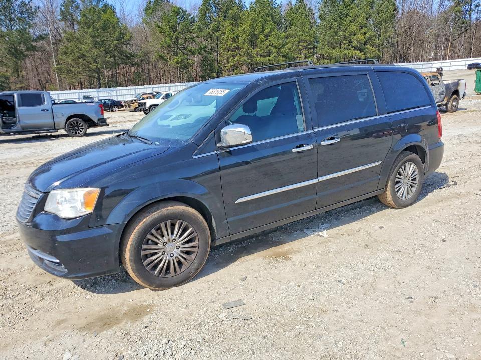 2014 Chrysler Town & Country Touring l