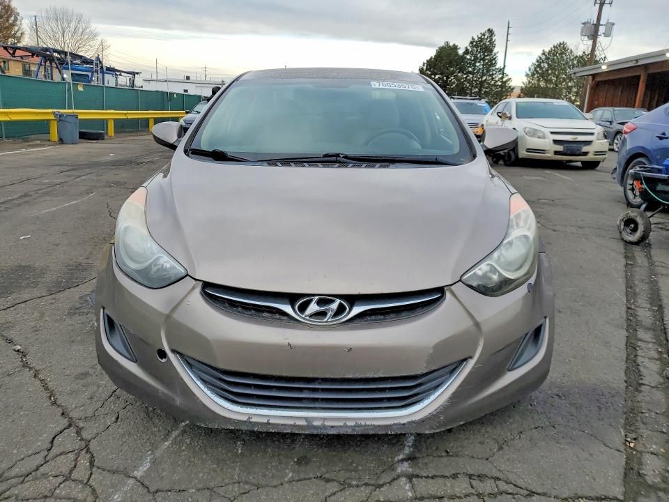 2013 Hyundai Elantra gls