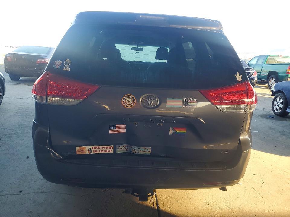 2011 Toyota Sienna Base