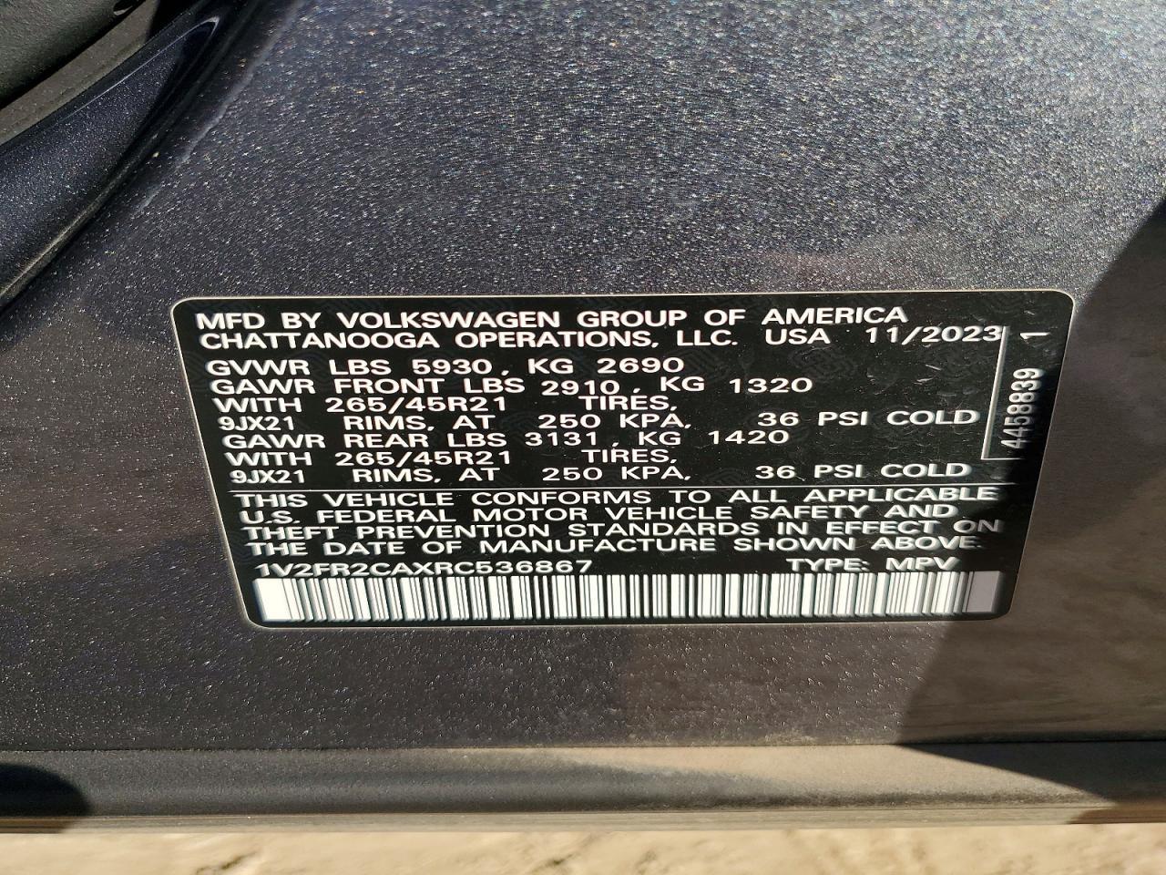 2024 Volkswagen Atlas sel Premium R-line