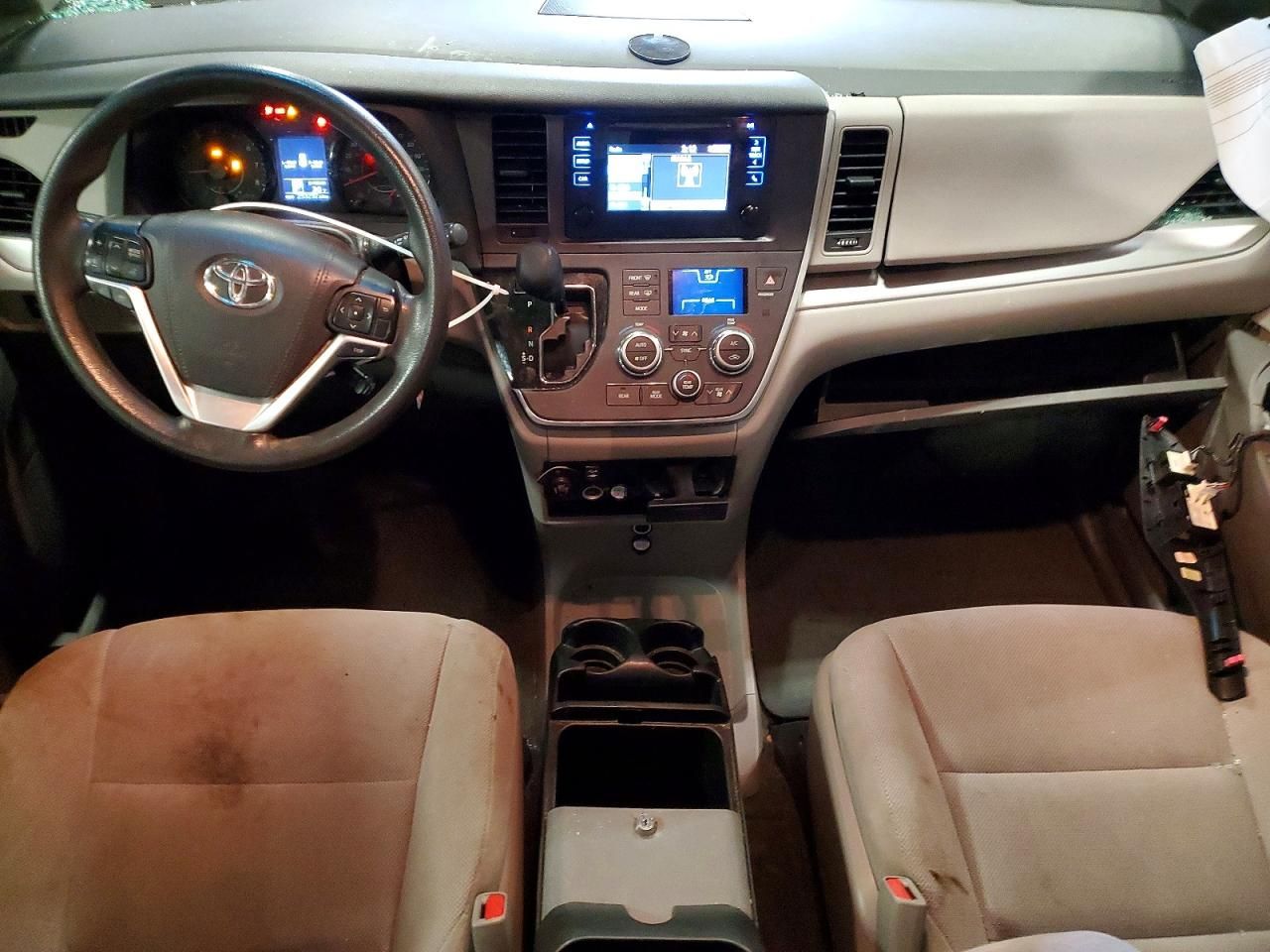 2017 Toyota Sienna