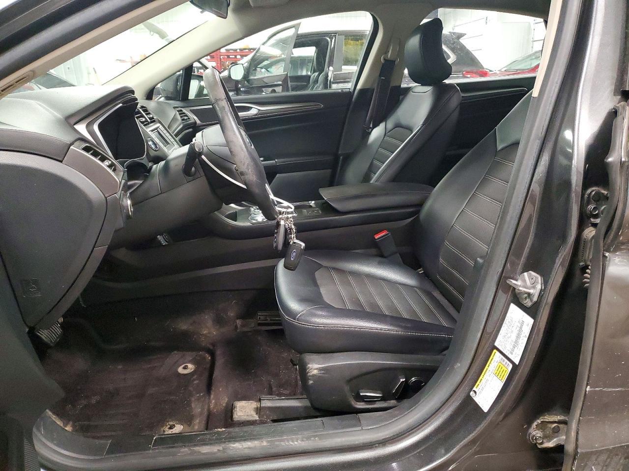 2017 Ford Fusion se Hybrid