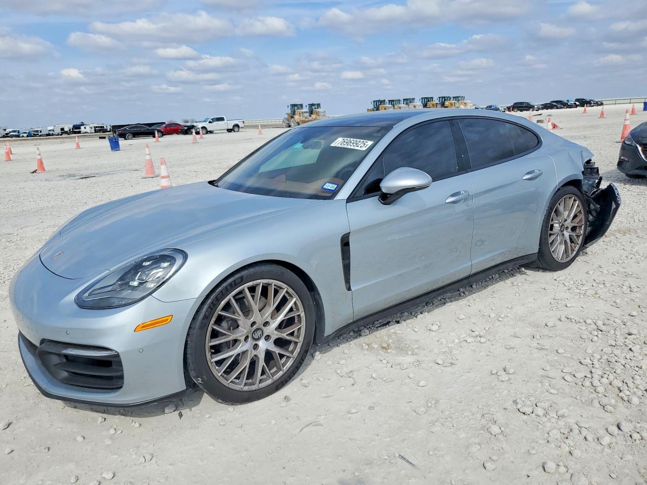 2021 Porsche Panamera Base