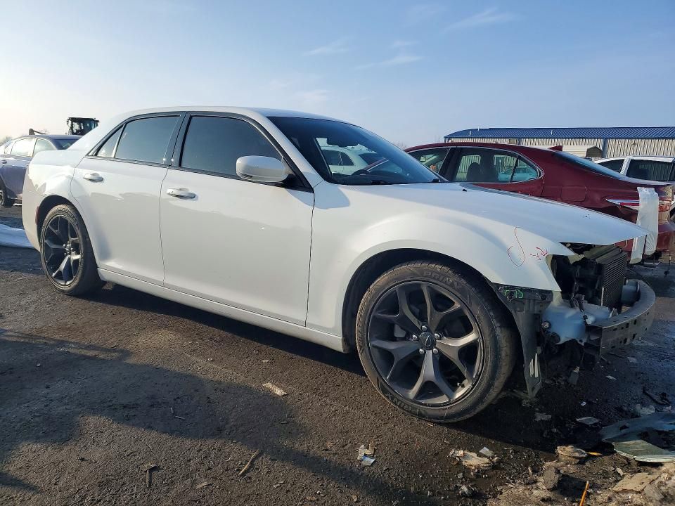 2021 Chrysler 300 s