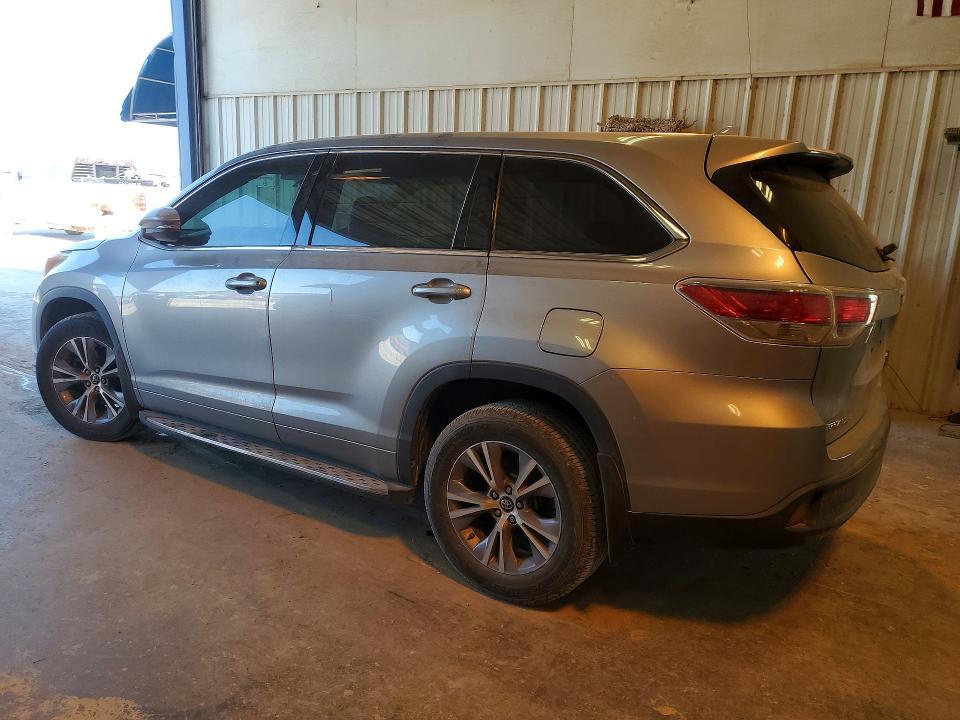 2016 Toyota Highlander le Plus