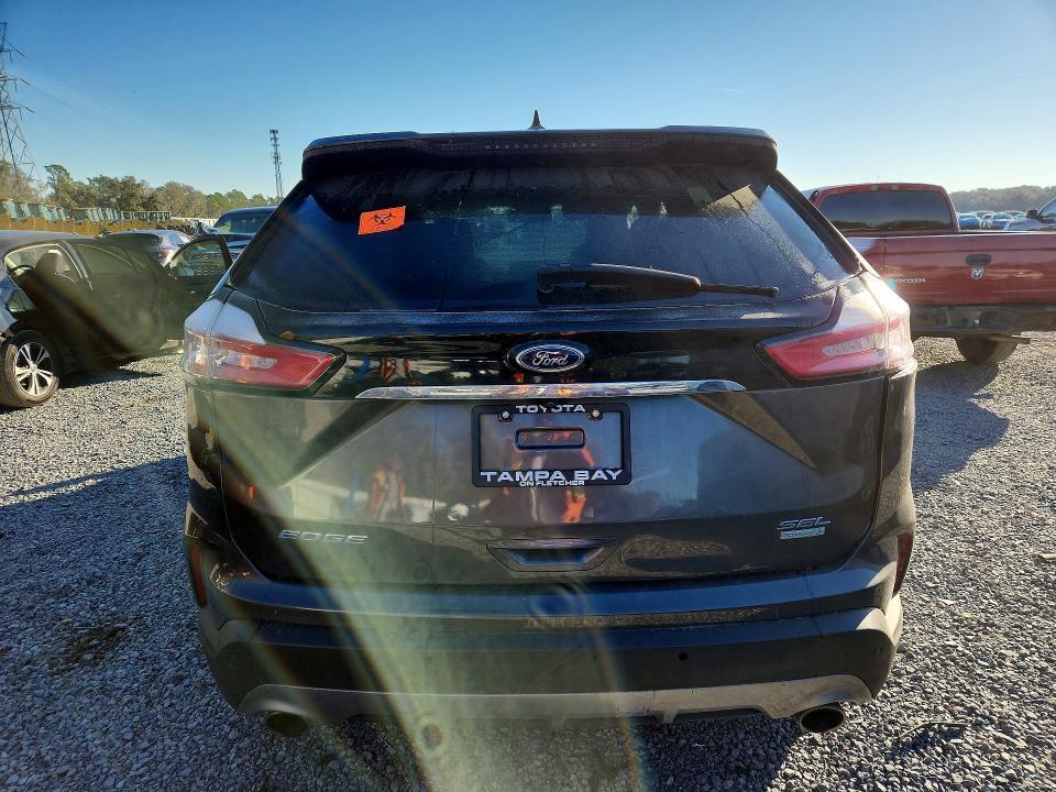 2020 Ford Edge sel