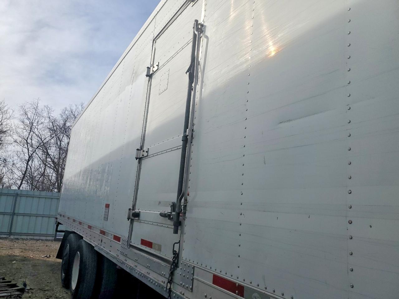 2018 Utility VS2RA Refrigerated Van Trailer