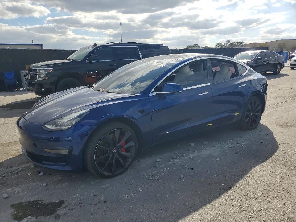 2020 Tesla Model 3