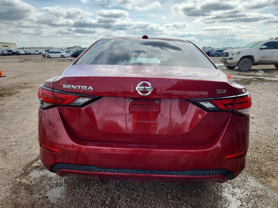 2022 Nissan Sentra sv