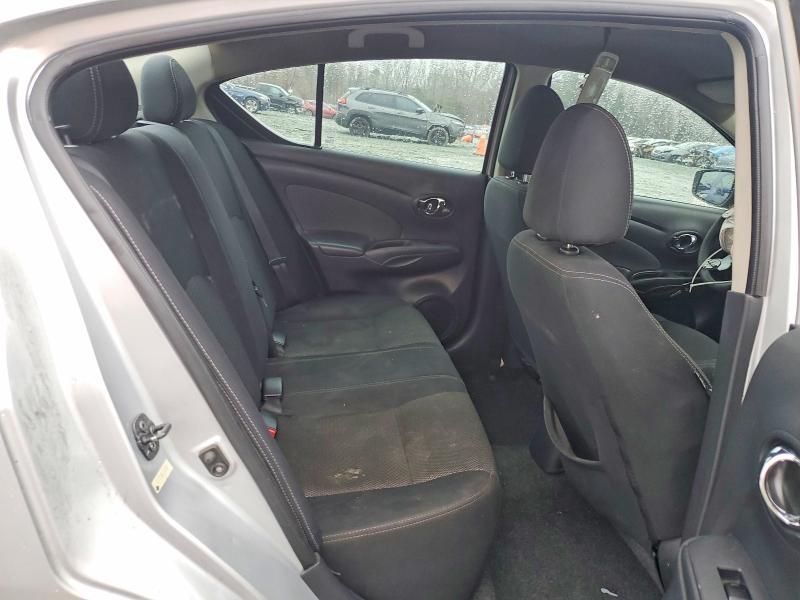 2016 Nissan Versa 1.6 sv