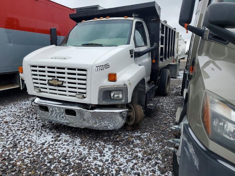 2006 Chev Rolet C6500 Dump Truck
