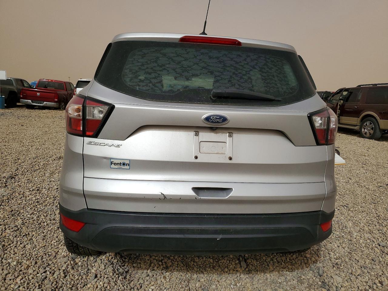 2018 Ford Escape s