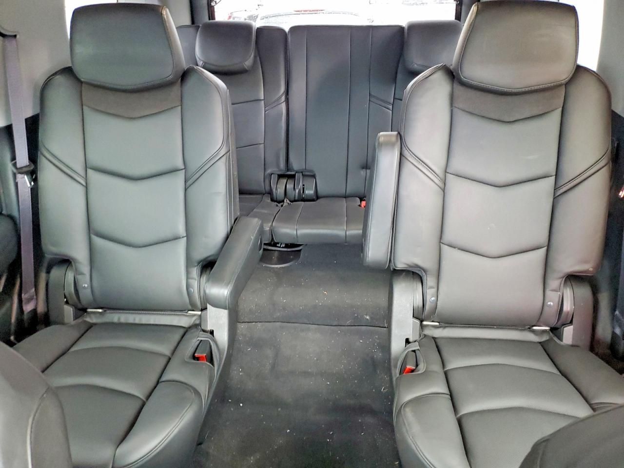 2016 Cadillac Escalade Luxury