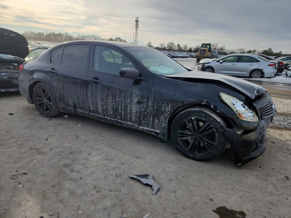 2013 Infiniti G37