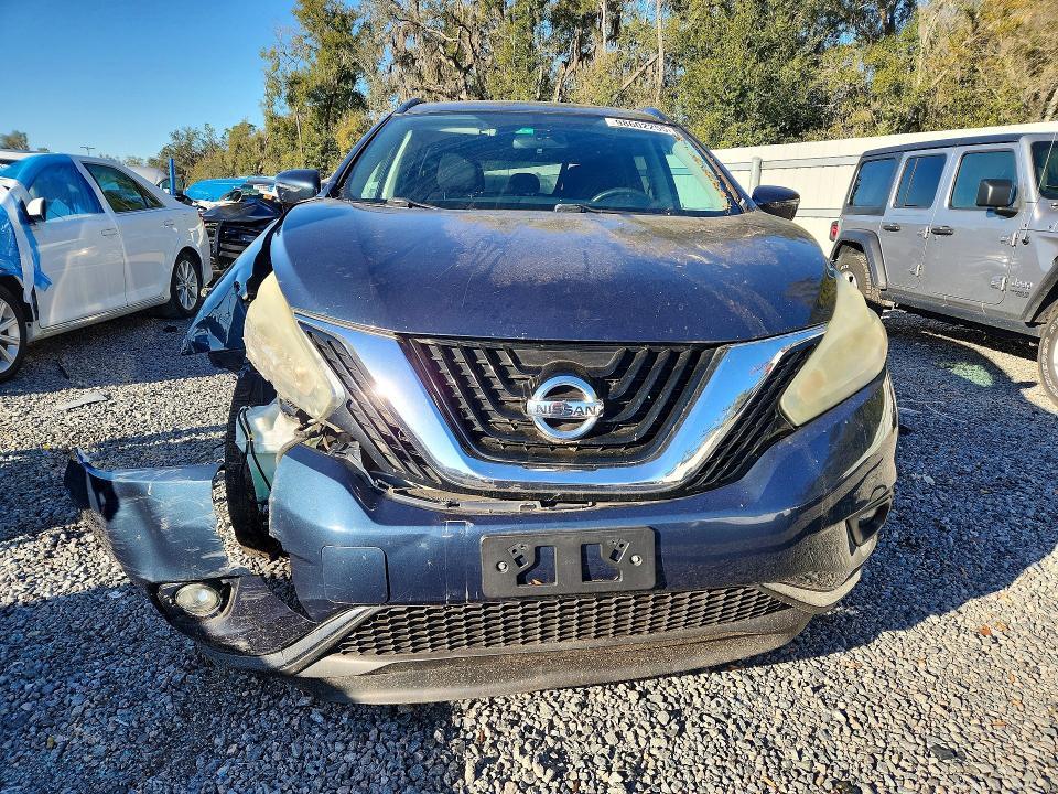 2016 Nissan Murano s