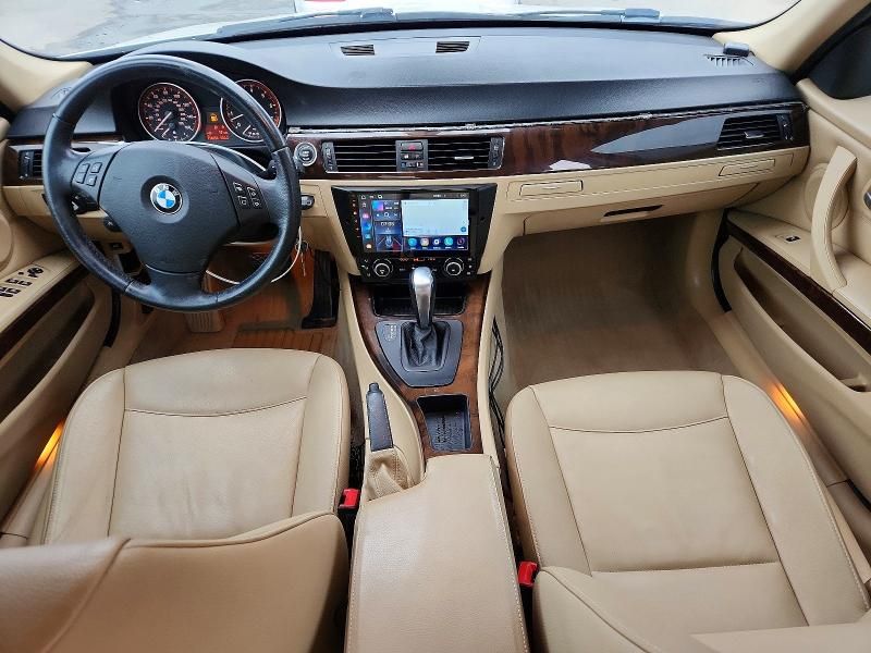 2011 BMW 328 i