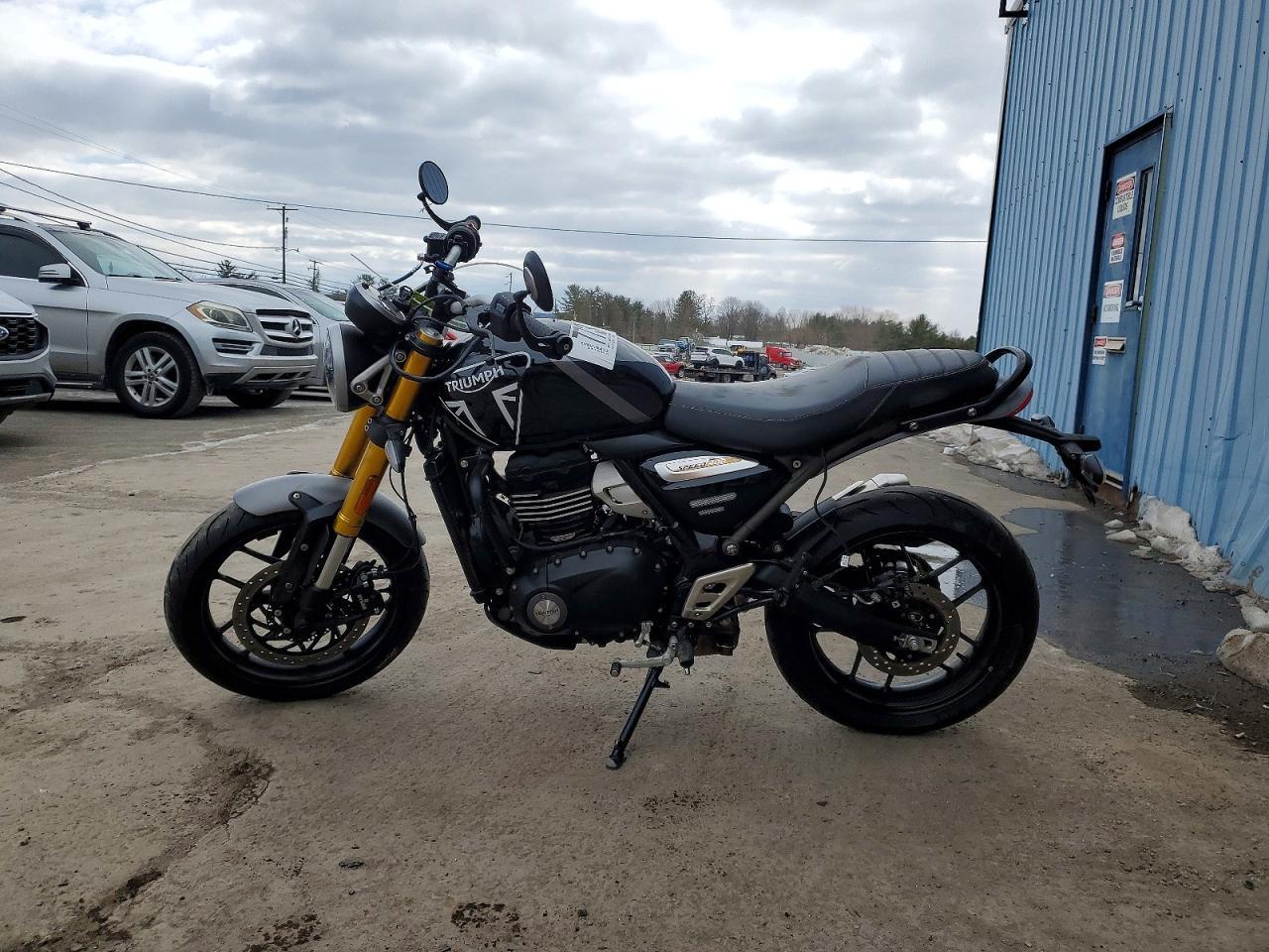 2024 Triumph Speed 400
