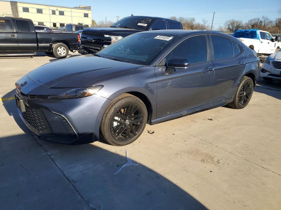 2026 Toyota Camry se