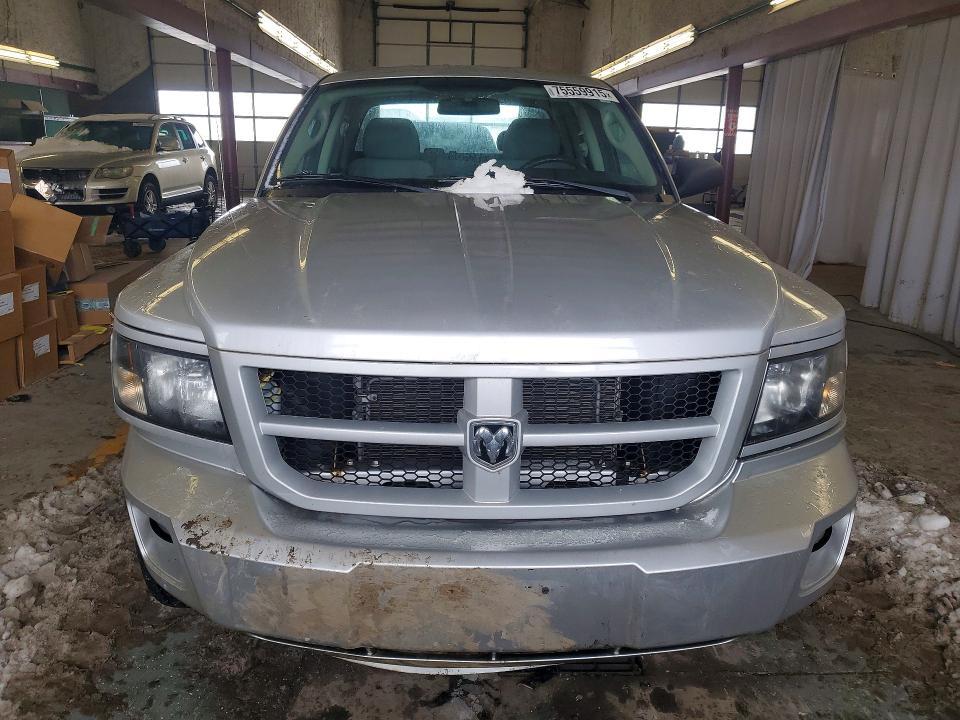 2011 Dodge Dakota slt