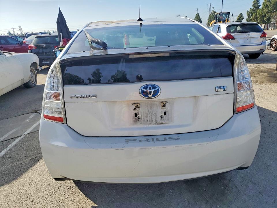 2010 Toyota Prius ii