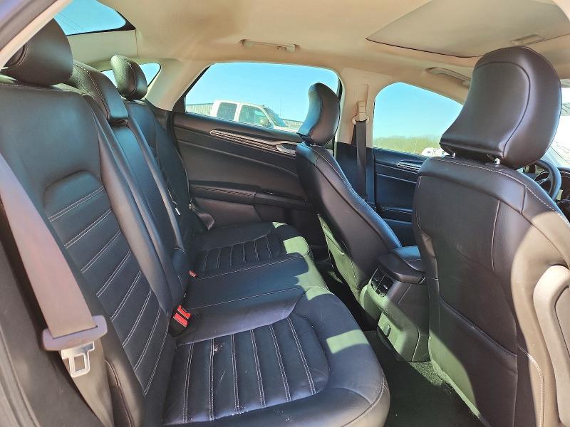 2015 Ford Fusion se