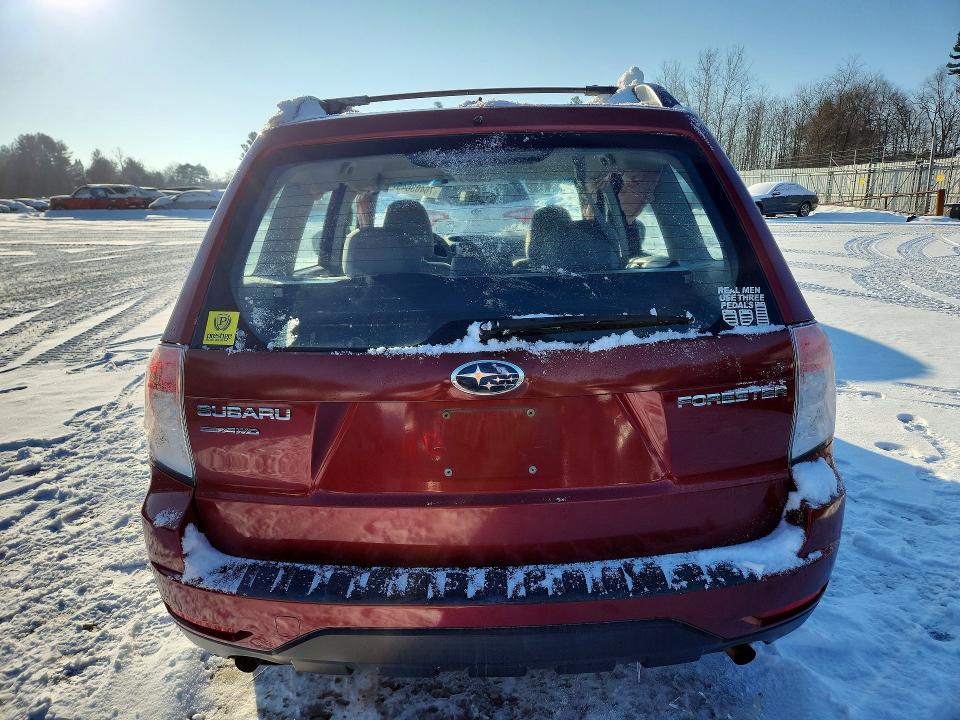 2010 Subaru Forester xs