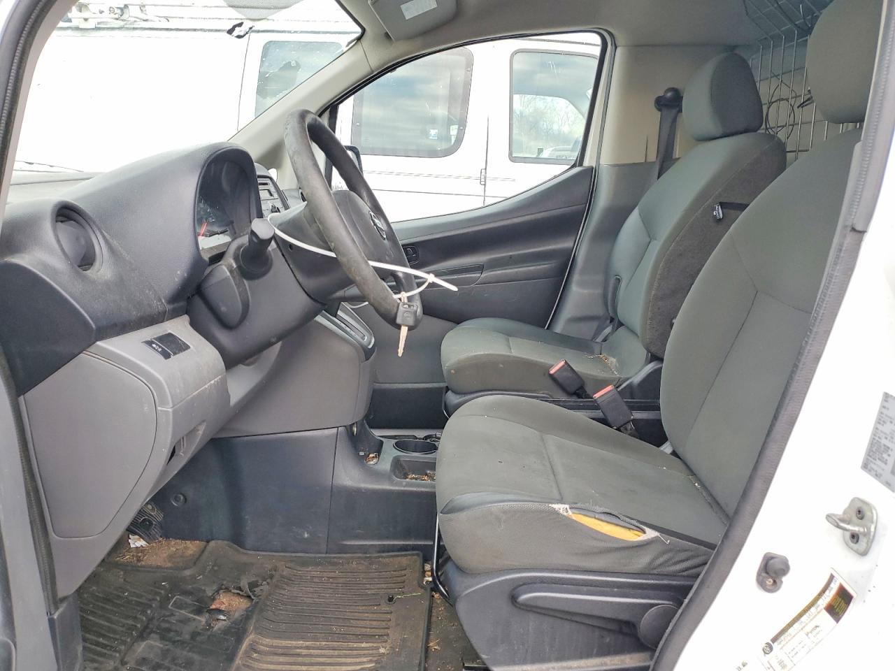 2015 Nissan NV200 2.5S