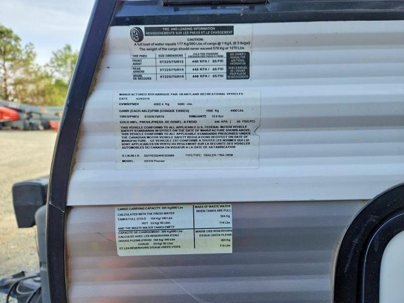 2017 Pioneer Eer Camper