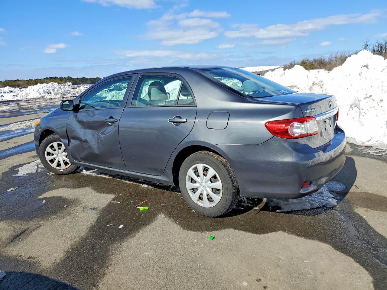 2011 Toyota Corolla le