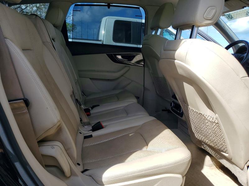 2017 Audi Q7 Prestige