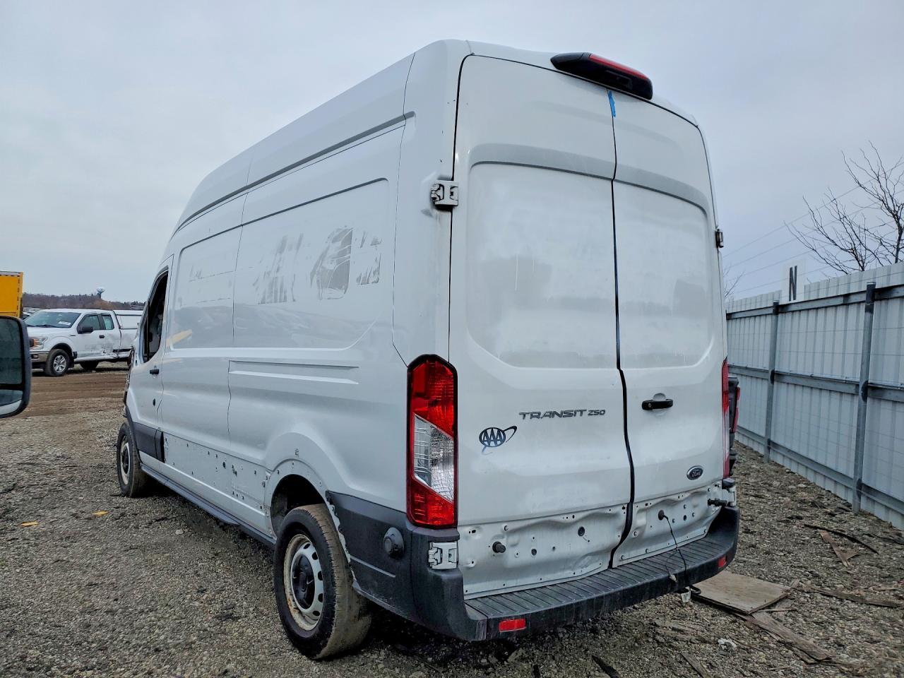 2023 Ford Transit T-250