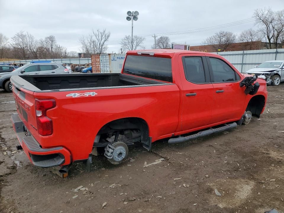 2023 Chevrolet Silverado K1500 Custom