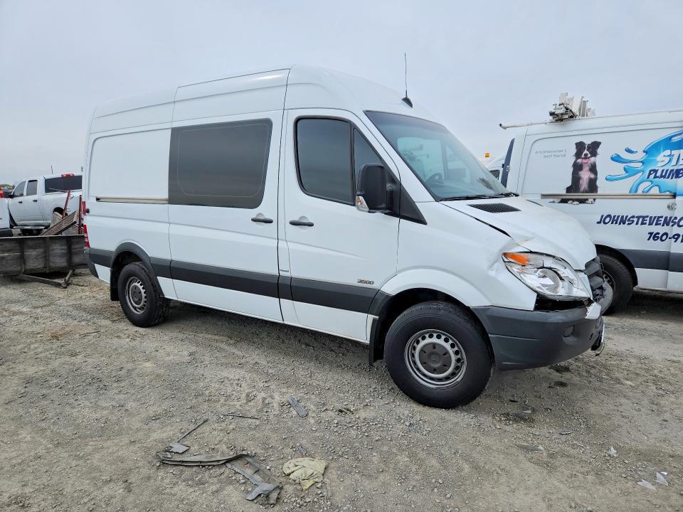 2010 Mercedes-Benz 2010 Mercedes Benz Sprinter 2500 Delivery van