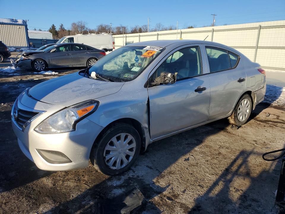 2018 Nissan Versa s