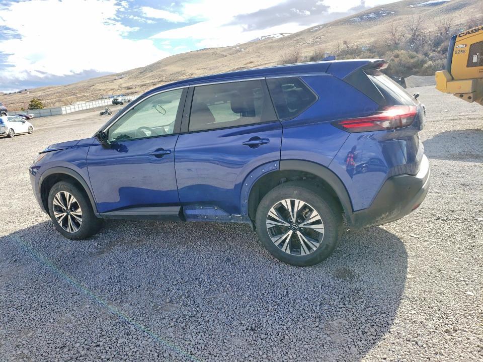 2022 Nissan Rogue sv