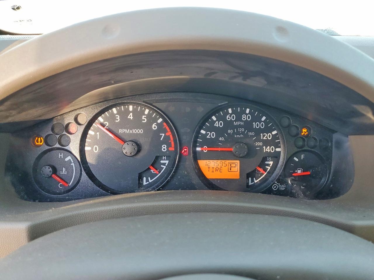 2012 Nissan Frontier s