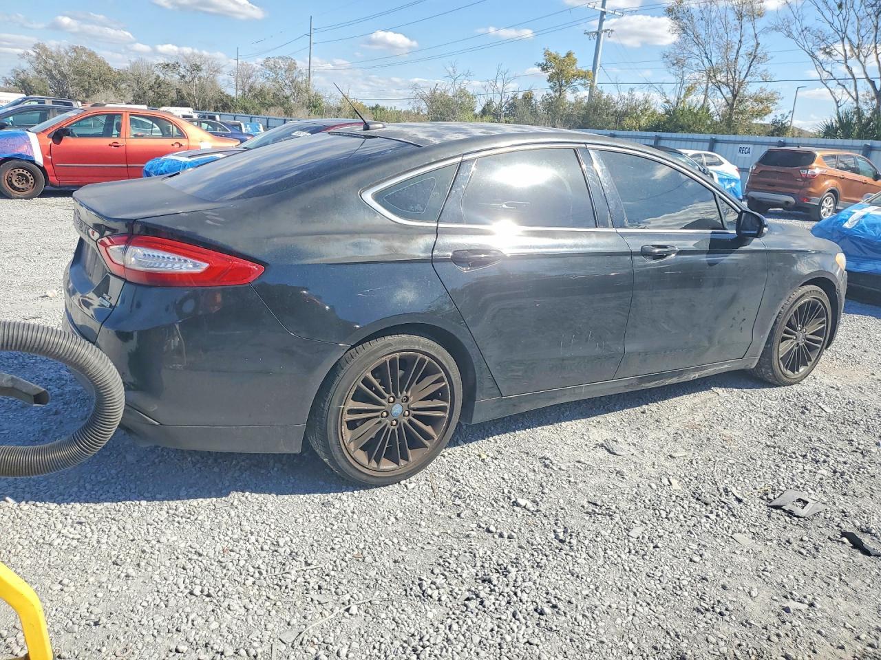 2014 Ford Fusion se