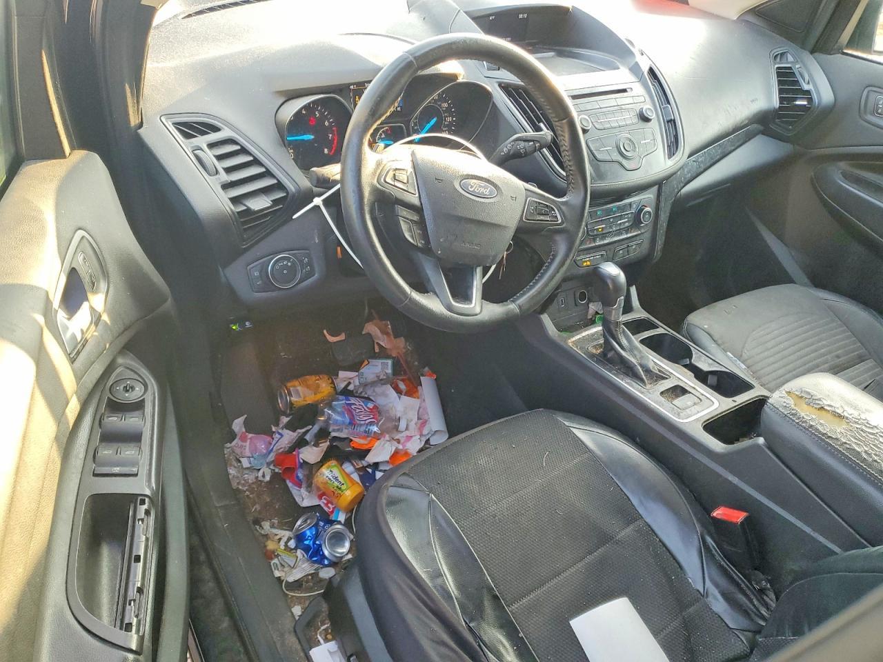 2018 Ford Escape se
