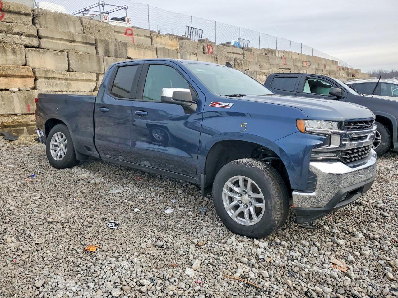 2020 Chevrolet Silverado K1500 lt