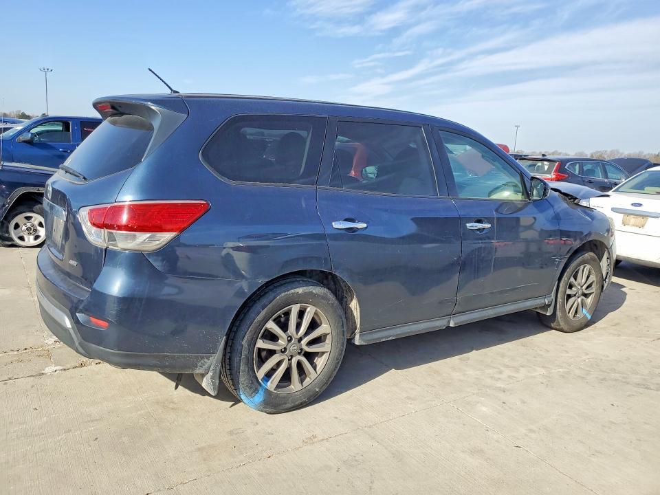 2014 Nissan Pathfinder s