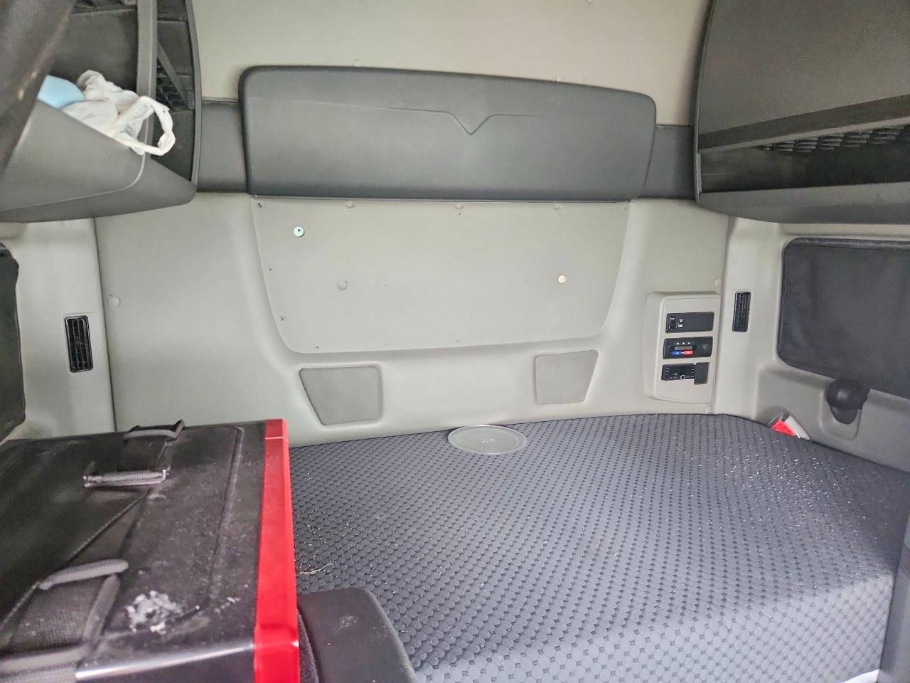 2023 International LT625-Semi Truck