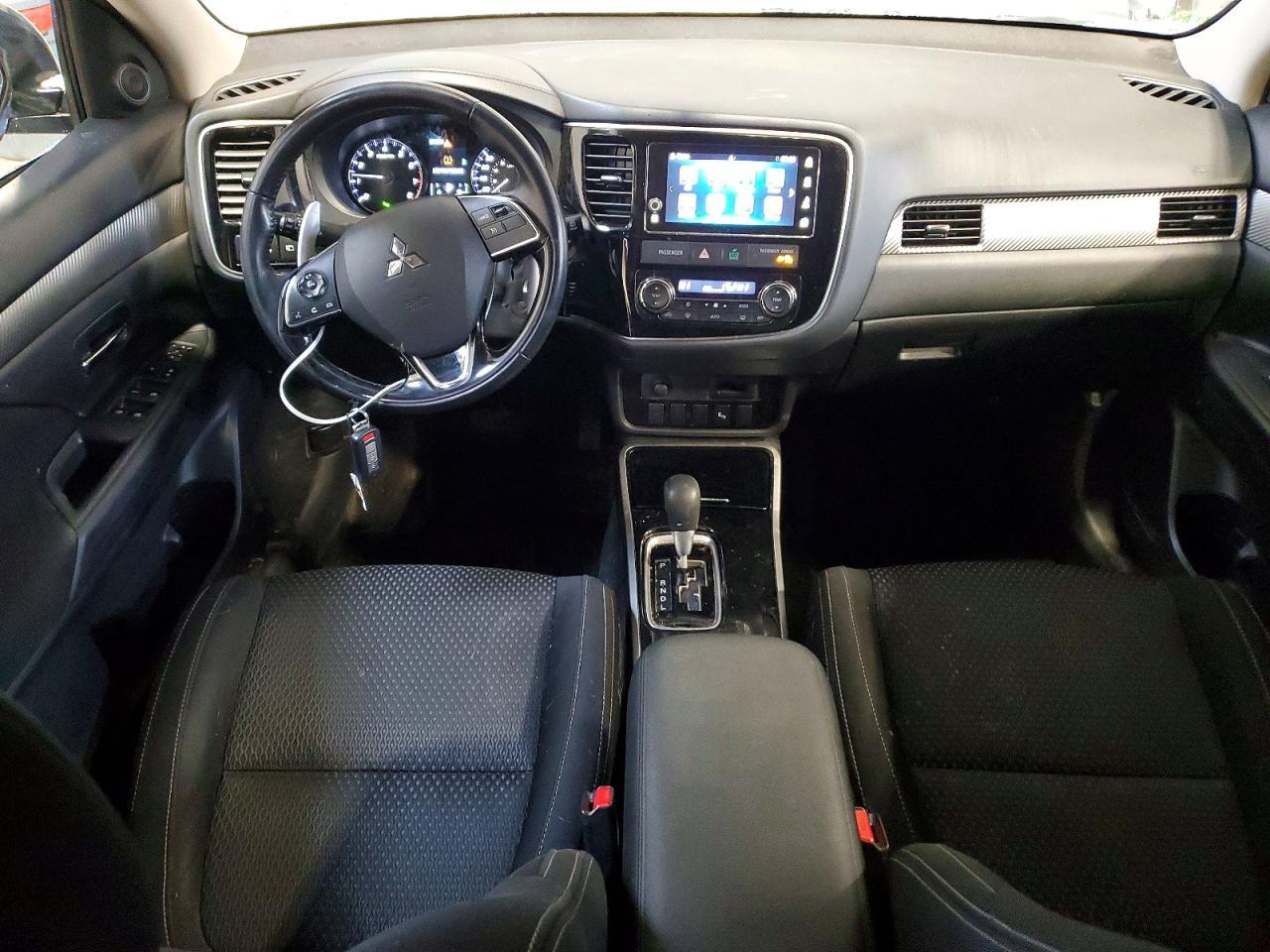 2017 Mitsubishi Outlander se