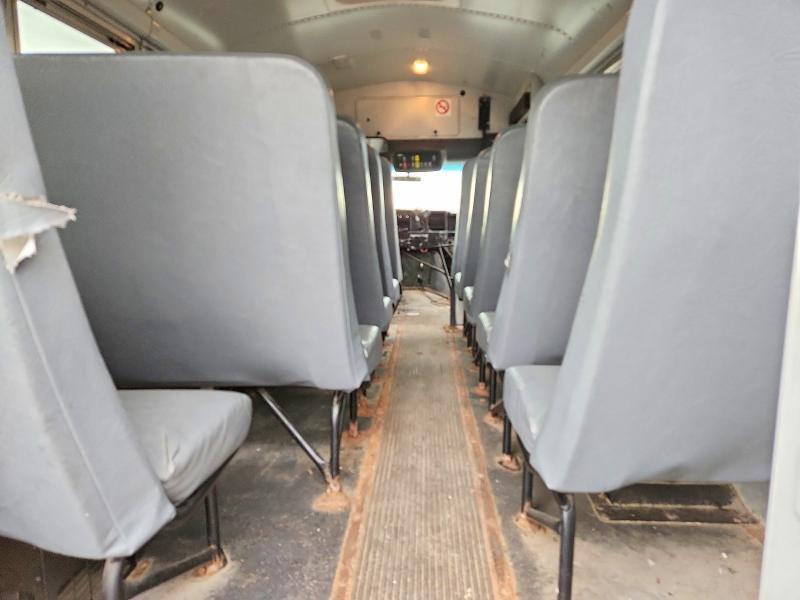 2012 Chevrolet 2012 Thomas Minotour G3500-School Bus
