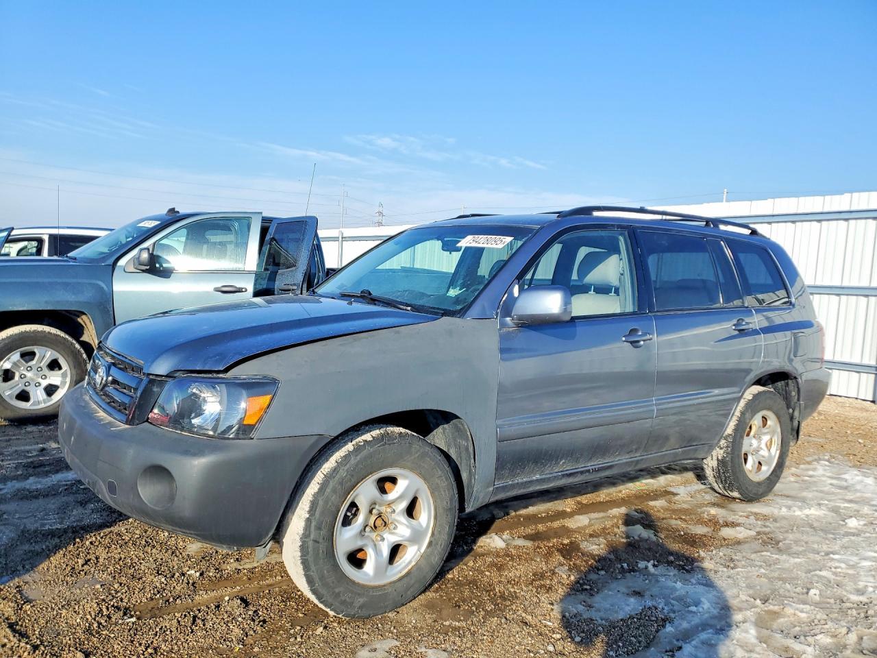 2005 Toyota Highlander Base
