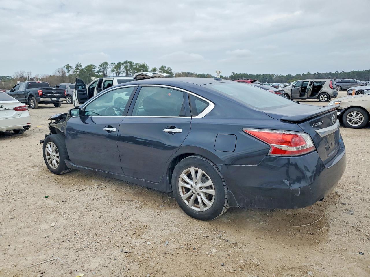 2014 Niss Altima