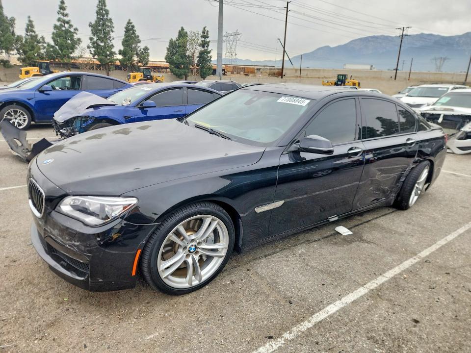 2015 BMW 750 i